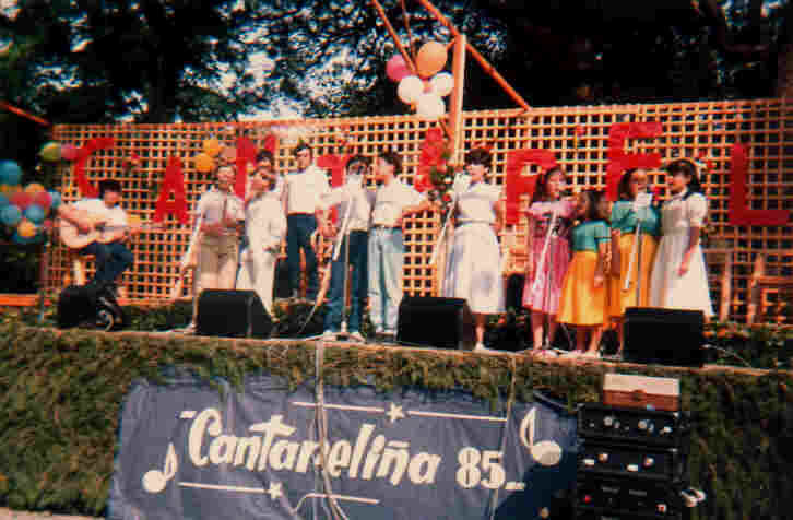 fase final do Festival de Cantareliña en San Sadurniño 1985 (guitarra)